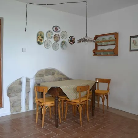 Alloggio per agriturismo Montesalce *